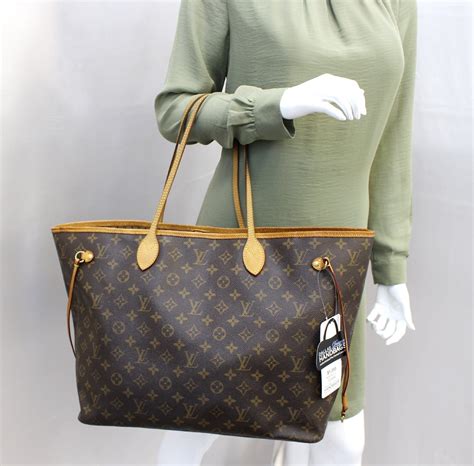 Neverfull GM Tote Bag .